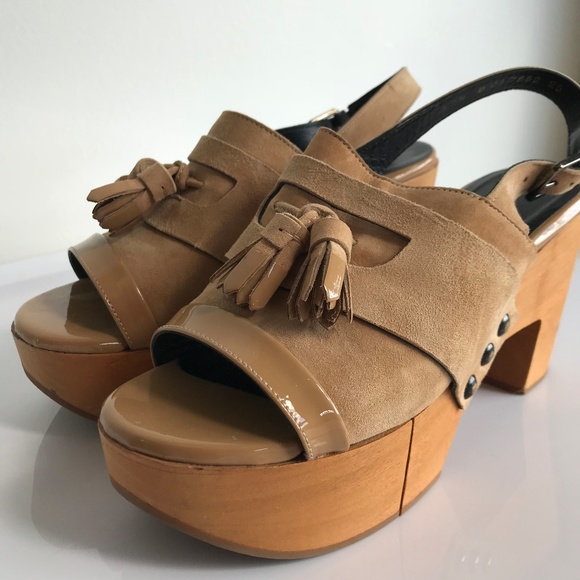 Robert Clergerie Clara Sandal - Picture 4 of 7